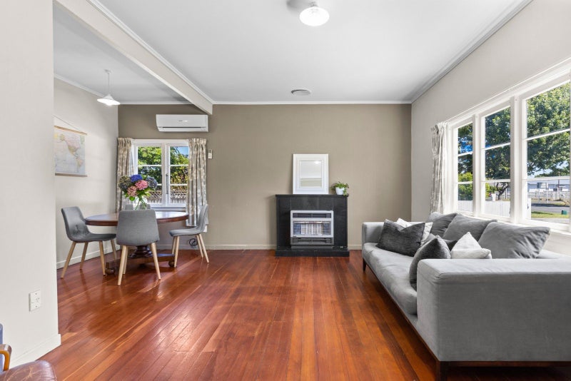 28 Galloway Street, Hamilton East, Hamilton - Carousel 2
