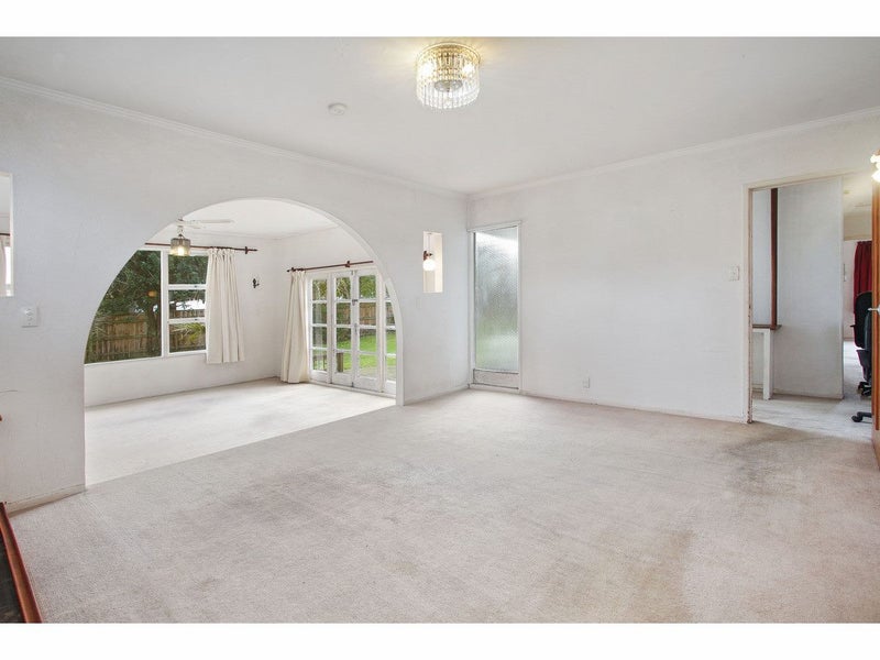 3 Ngatoa Place, Glenfield, Auckland - Carousel 2