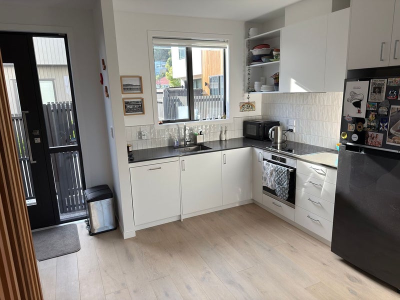 14/323 Riverside Drive, Waterloo, Lower Hutt - Carousel 2