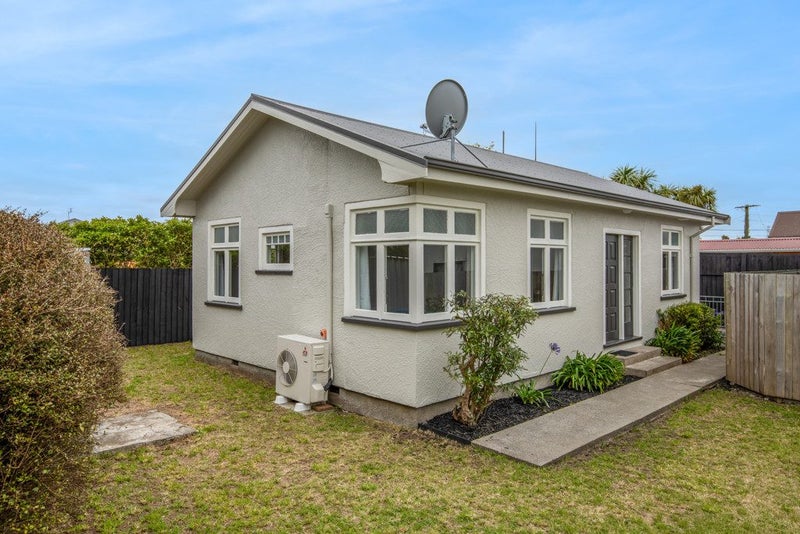 5A Finsbury Street, Islington, Christchurch - Carousel 2