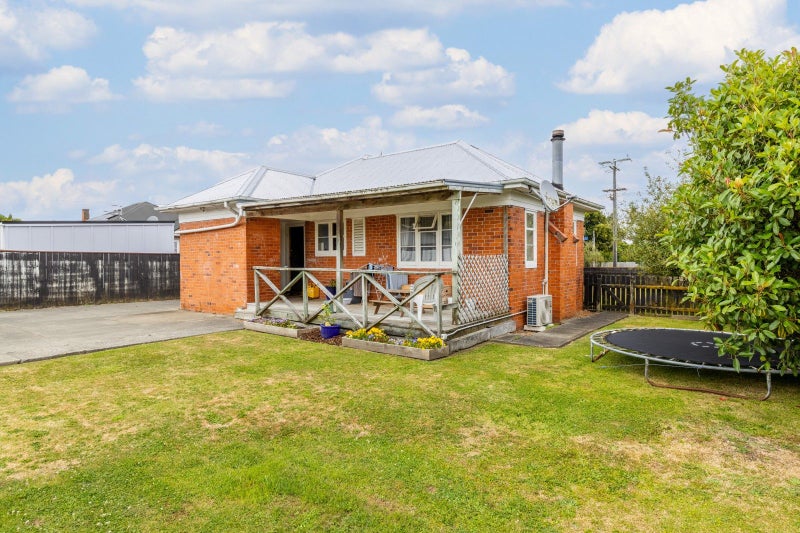 36 Cuba Street, Marton, Marton - Carousel 1