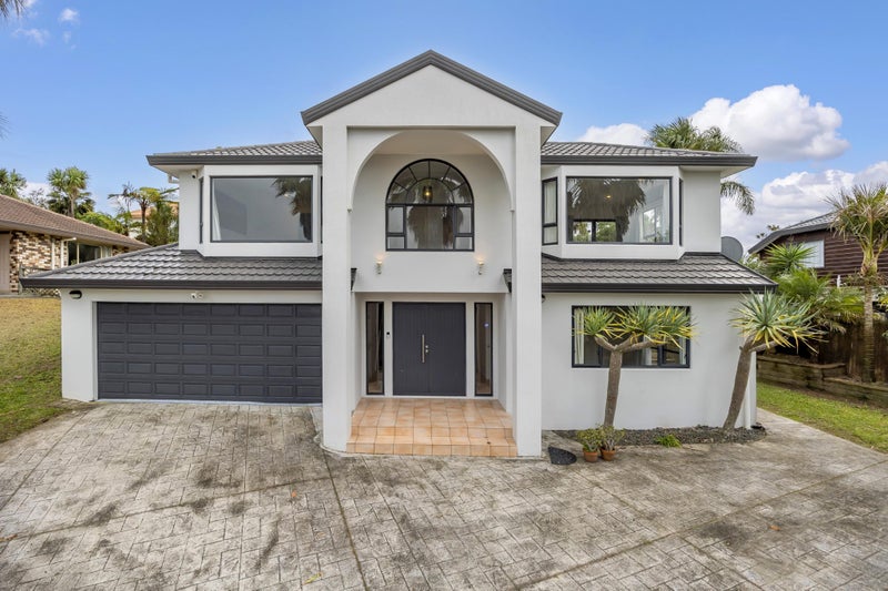 5 Egret Court, Unsworth Heights, Auckland - Carousel 1
