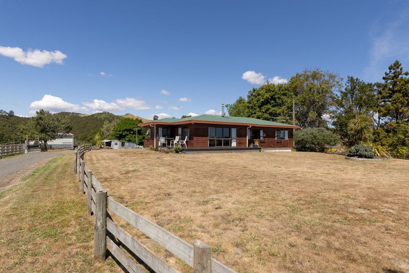 222 Rayner Road, Huntly, Huntly - Carousel 44