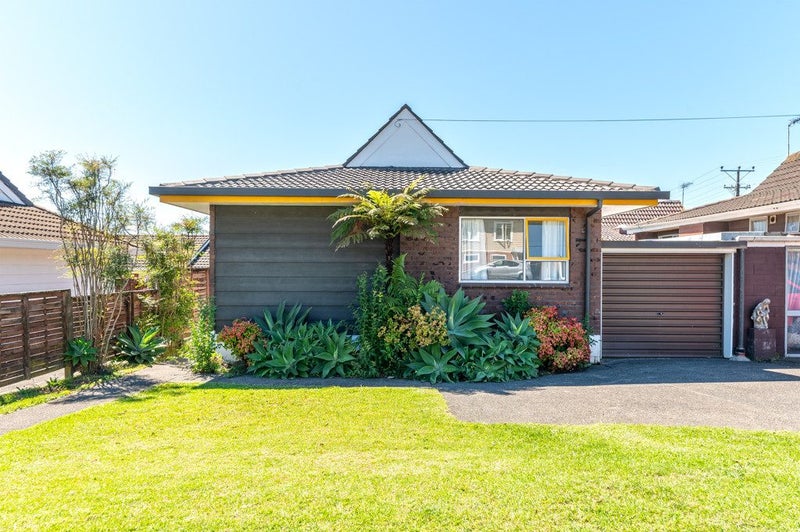 3/117 Shakespeare Road, Milford, Auckland - Carousel 2