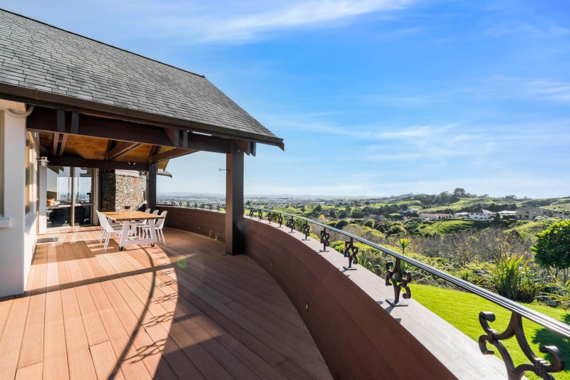 3 Coronet Lane, Flat Bush, Auckland - Carousel 1