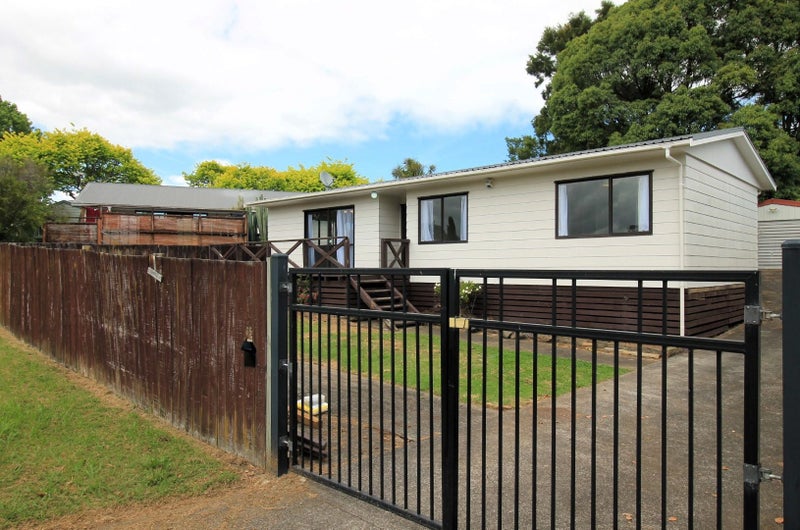 35 Trevor Hosken Drive, Wiri, Auckland - Carousel 2