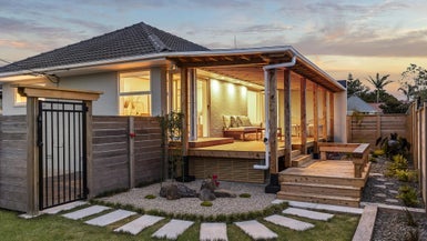 1/3 Balfour Street, Bayswater, Auckland - Carousel 1