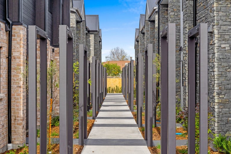 16/10 Fathom Place, Te Atatu Peninsula, Auckland - Carousel 13