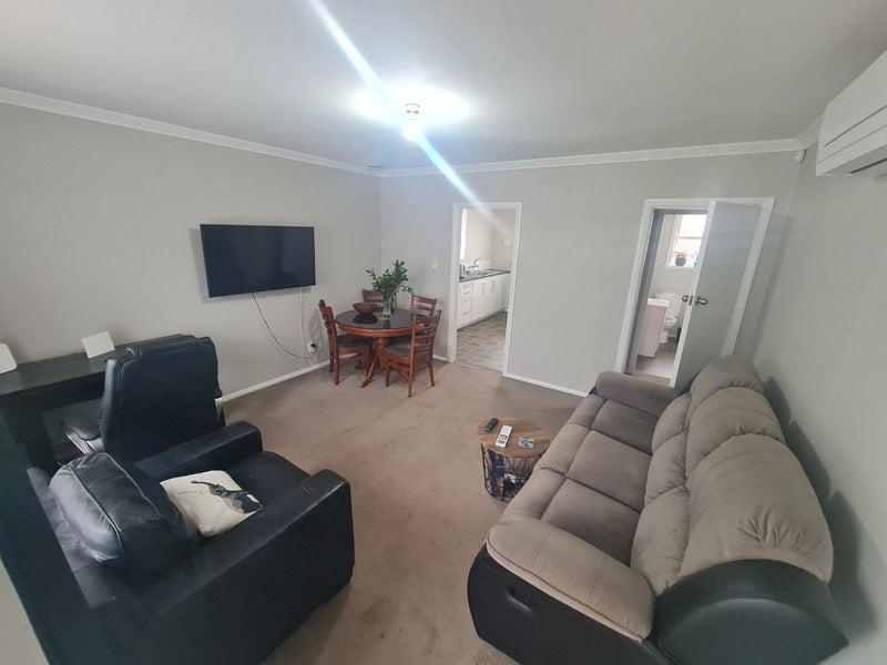 2/1007 Fergusson Drive, Clouston Park, Upper Hutt - Carousel 2