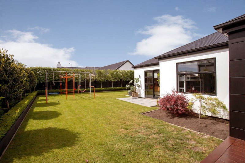 76 Grayshott Avenue, Casebrook, Christchurch - Carousel 23