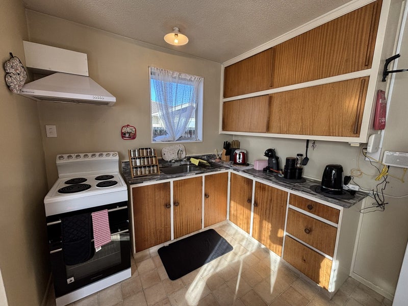 1/51 Woodbury Street, Russley, Christchurch - Carousel 2