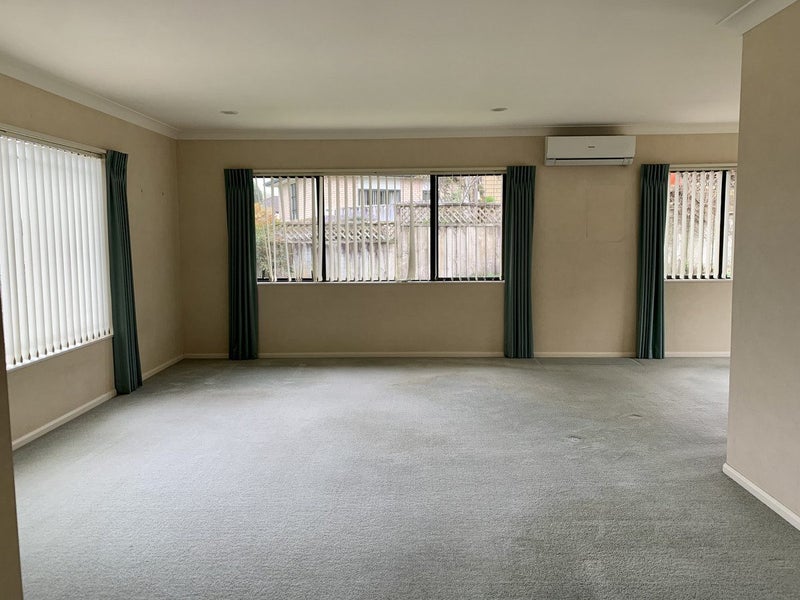 15 Rathmar Drive, Manurewa, Auckland - Carousel 2