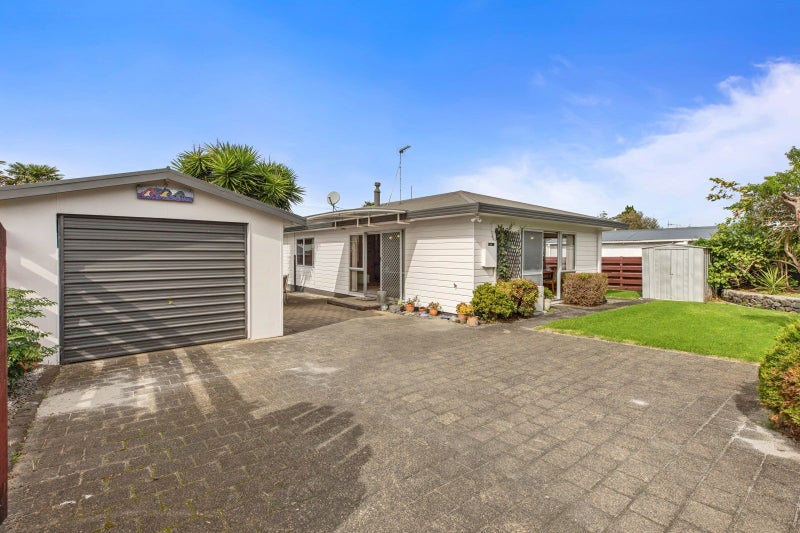 43 Margaret Road, Bellevue, Tauranga - Carousel 1