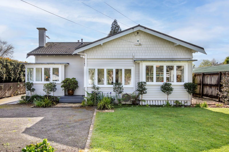 24 Kitchener Street, Claudelands, Hamilton - Carousel 2