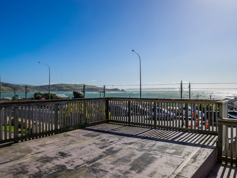 176 St Andrews Road, Plimmerton, Porirua - Carousel 1