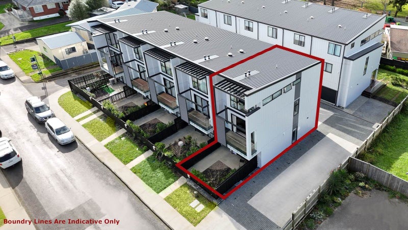 5A Agincourt Street, Glenfield, Auckland - Carousel 1