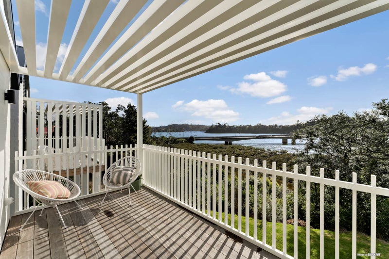 10 Scramble Lane, Hobsonville, Auckland - Carousel 2