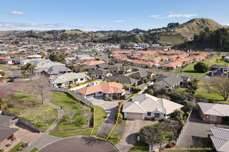 17 Knightsbridge Place, Taradale, Napier - Carousel 20