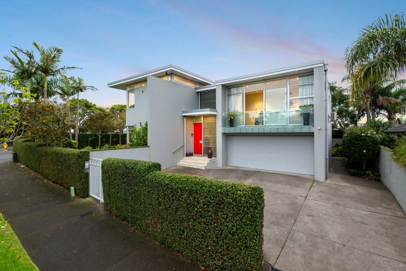 2A West End Road, Herne Bay, Auckland - Carousel 1