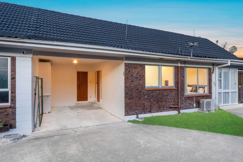 1/25 Grande Vue Road, Hillpark, Auckland - Carousel 1