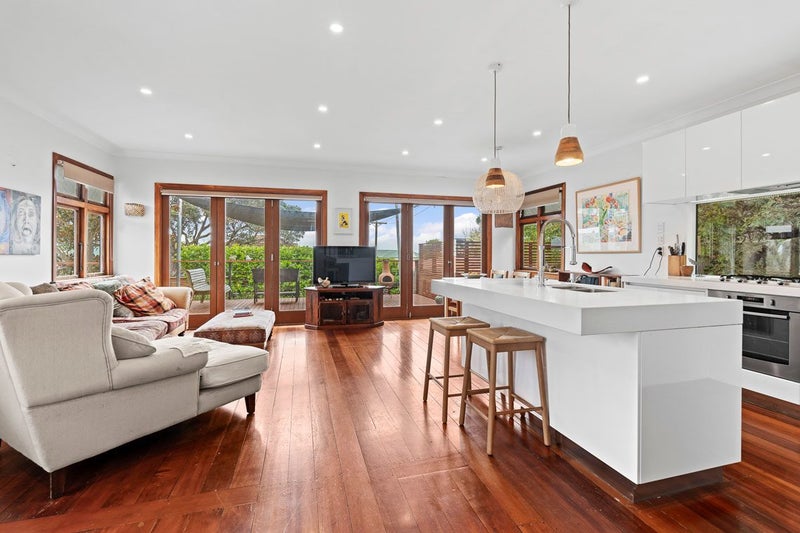 63 Whiteley Street, Moturoa, New Plymouth - Carousel 2