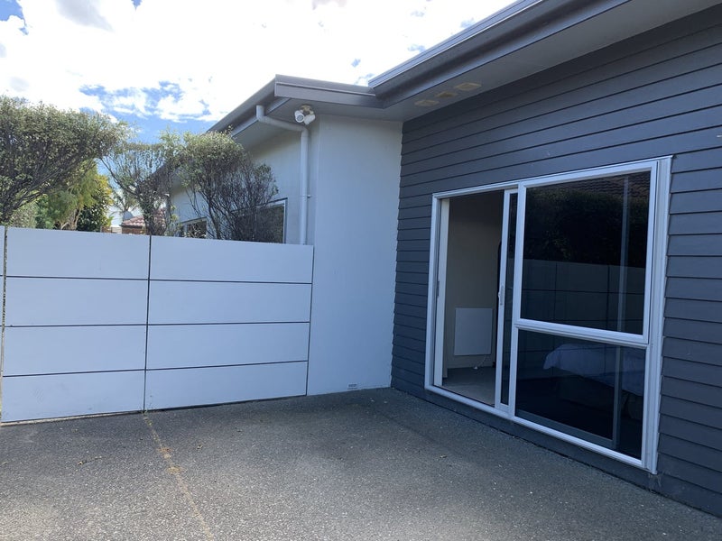 38 Palm Springs Boulevard, Papamoa Beach, Papamoa - Carousel 1