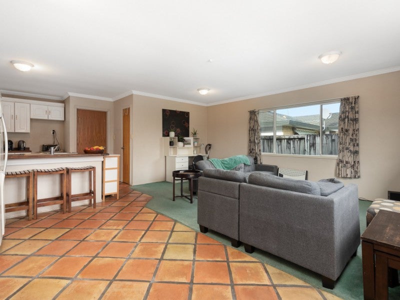 31 Aaron Place, Brookfield, Tauranga - Carousel 2