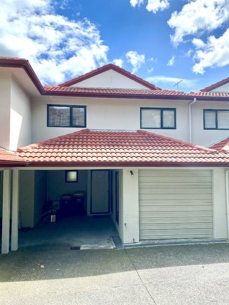 3/42 Fields Parade, Oteha, Auckland - Carousel 2