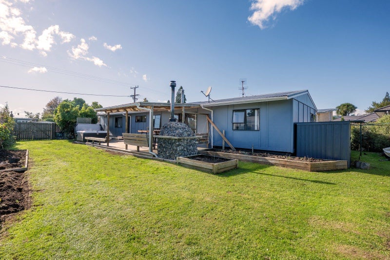 34 Robinson Avenue, Holdens Bay, Rotorua - Carousel 1