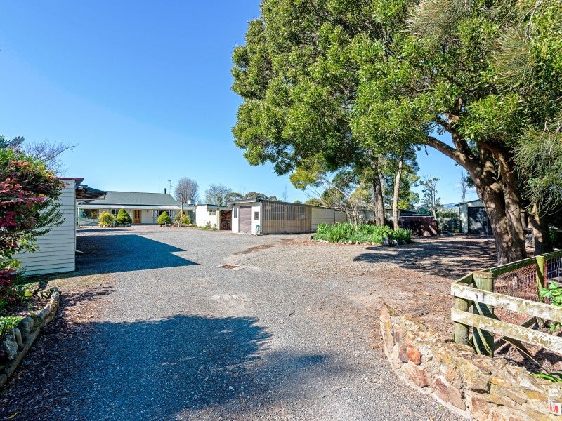 2122 State Highway 56, Longburn, Palmerston North - Carousel 2