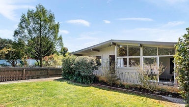 23 Crawford Crescent, Kamo, Whangarei - Carousel 1