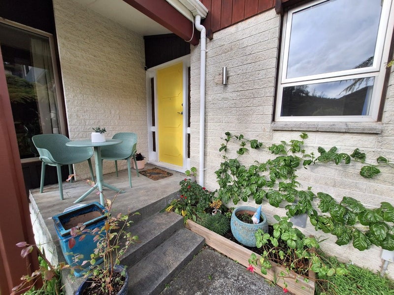 116 John Sims Drive, Johnsonville, Wellington - Carousel 1