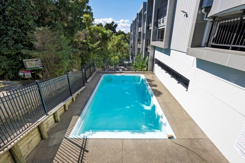 37/241 Hinemoa Street, Birkenhead, Auckland - Carousel 14