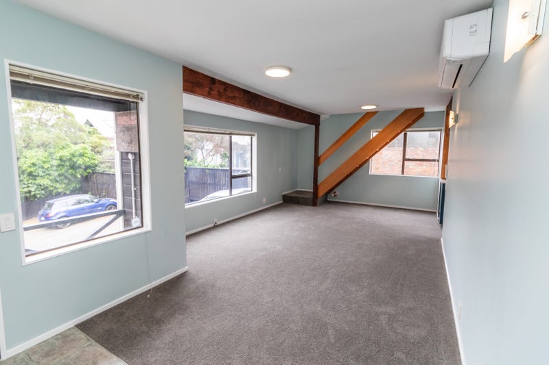 4/199 Grant Road, Thorndon, Wellington - Carousel 1