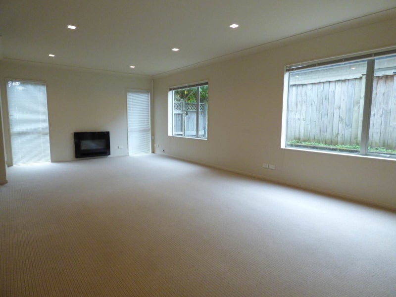68 Ngahue Drive, Stonefields, Auckland - Carousel 15