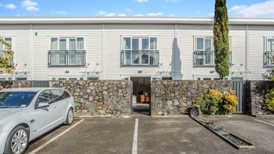 97U Mays Road, Onehunga, Auckland - Carousel 1