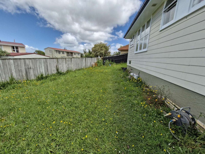 4A Shoreham Street, Avondale, Auckland - Carousel 2