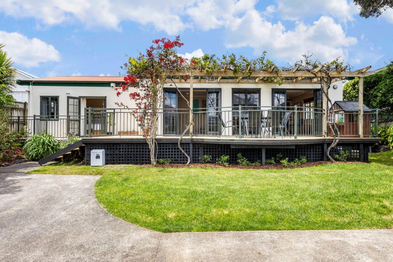 20A Hazel Avenue, Mount Roskill, Auckland - Carousel 1
