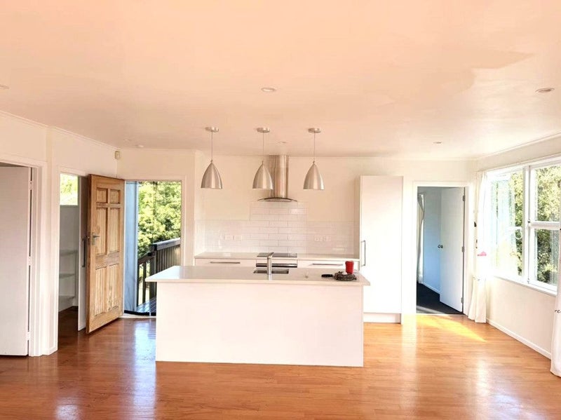 114 Lancaster Road, Beach Haven, Auckland - Carousel 2