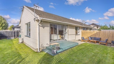 2/1A Cameron Street, Sydenham, Christchurch - Carousel 1
