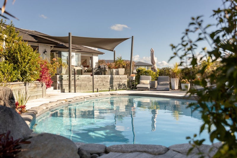 29 Holcombrooke Lane, Welcome Bay, Tauranga - Carousel 1