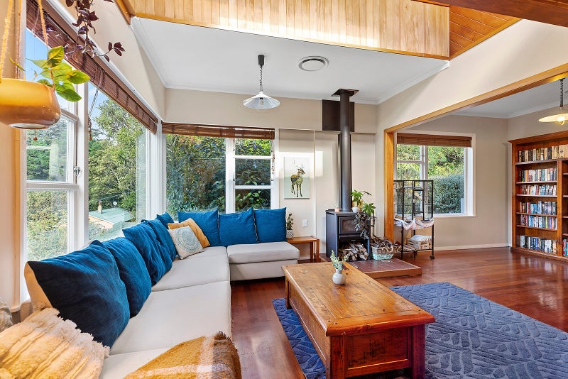 25 Rothsay Road, Ngaio, Wellington - Carousel 2