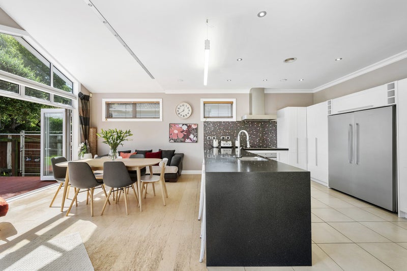 5 Streatlam Crescent, Strathmore Park, Wellington - Carousel 2