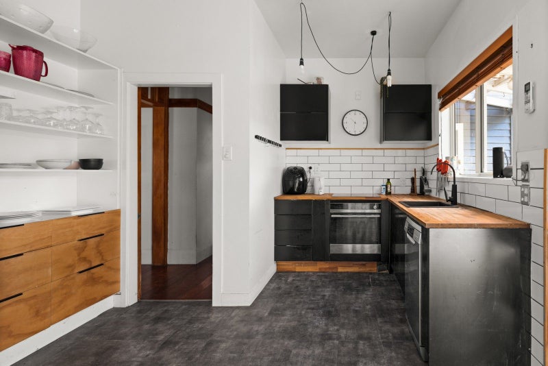 1 Mcdonald Street, Napier South, Napier - Carousel 1