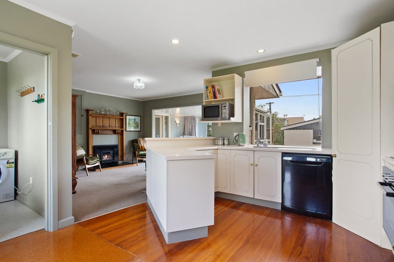 66 Mooray Avenue, Bishopdale, Christchurch - Carousel 2