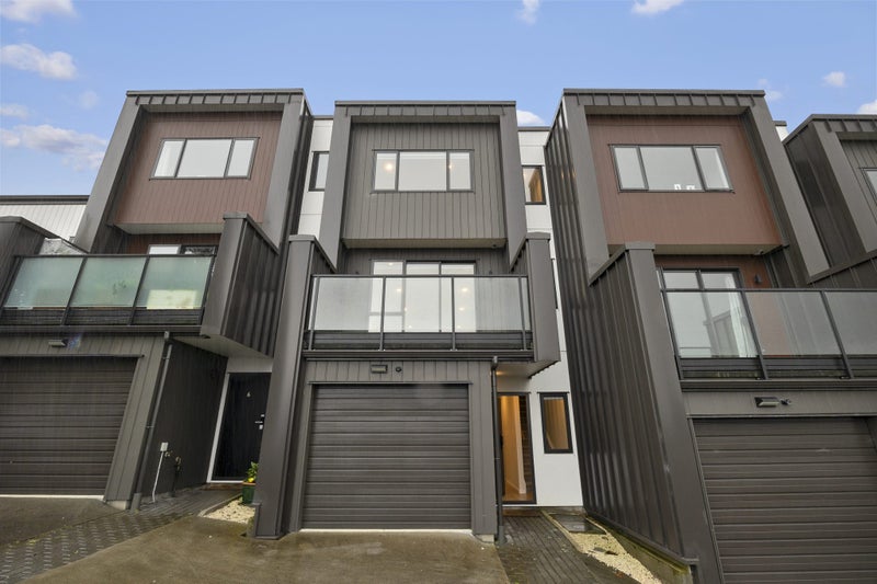 5/56 Ernie Pinches Street, Mount Roskill, Auckland - Carousel 2