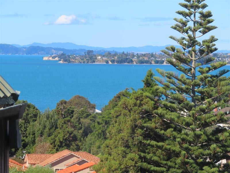 9/20 Selwyn Road, Howick, Auckland - Carousel 2