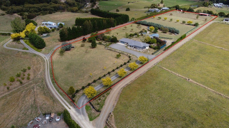 28 Cowper Side Road, Dannevirke - Carousel 1