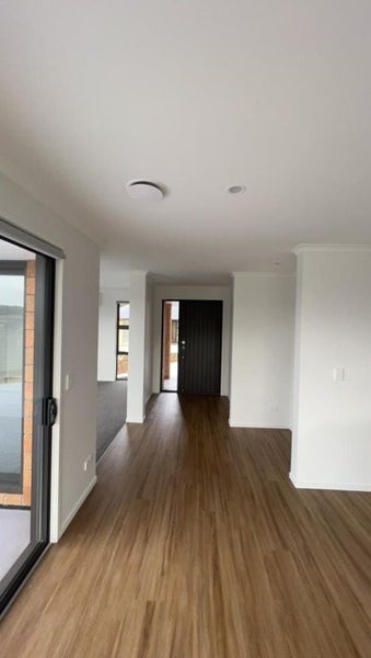 8 Pinehurst Close, Kamo, Whangarei - Carousel 2