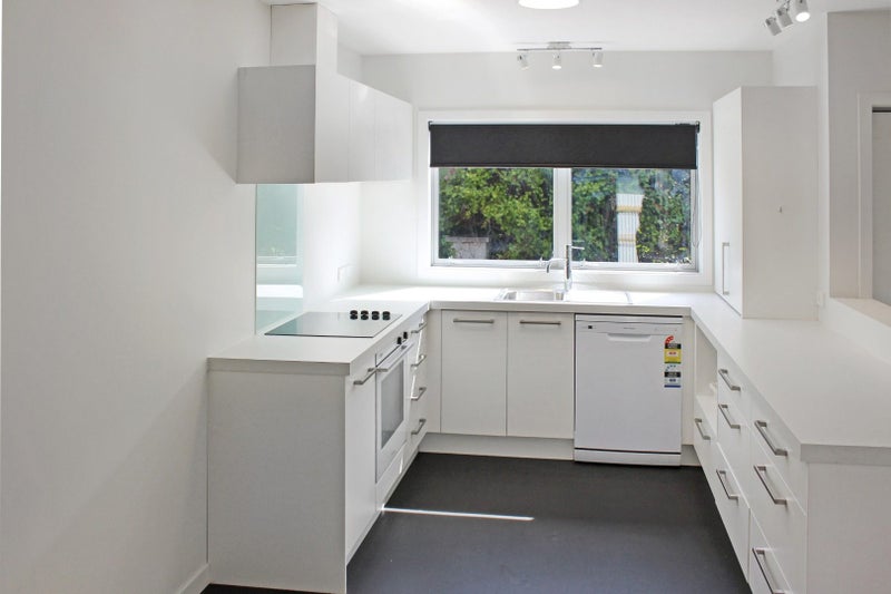 72A Springfield Road, St Albans, Christchurch - Carousel 2